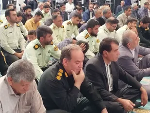 حضور نیروهای فراجا در نماز عبادی سیاسی جمعه لردگان