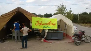 برپایی ایستگاه صلواتی و سلامت به در روستای نظام آباد رزن