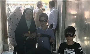 ما نه صدقه می&zwnj;پذیریم نه ترحم طلب می&zwnj;کنیم