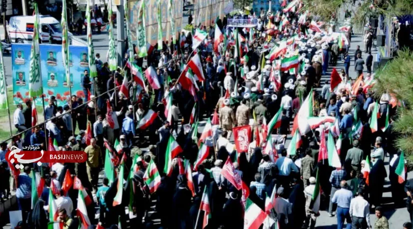 اولین تصاویر هوایی از رزمایش ۹۰هزارنفری جانفدایان ایران در کرمان