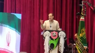 همایش فرماندهان ادوار مختلف بسیج شهرستان ملارد برگزار شد