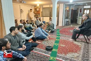 روایتگری خاطرات دوران انقلاب اسلامی در ناحیه دانشجویی همدان