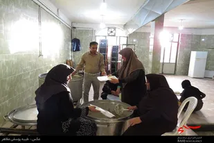 مراسم ضیافت افطاری در پایگاه حضرت آمنه(س) همدان