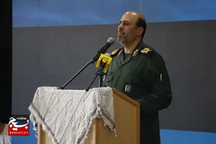 در&zwnj;های شهادت همچنان باز است/باید بستر انتقال تجربیات پیشکسوتان دفاع مقدس به نسل جدید پاسداران فراهم شود