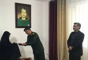 تجلیل بسیج حقوقدانان سپاه فتح و مرکز وکلا استان از خانواده های شهدا