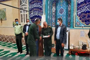 مراسم تکریم و معارفه فرمانده حوزه مقاومت بسیج امام خمینی ( ره)شورکی برگزار شد