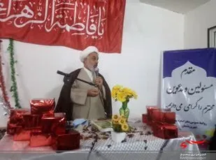 تجلیل ازمادران و همسران شهید وردنجان