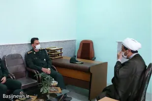 دیدار فرمانده سپاه ملایر با مسئول بسیج هنرمندان شهرستان