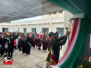 طنین 'زنگ مهر و مقاومت' در مدارس چابهار/ پیوند آغاز تحصیلی با یاد دفاع مقدس