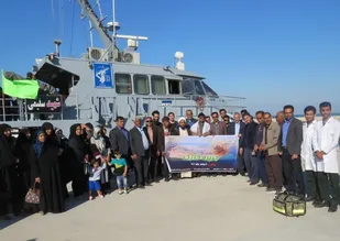 خارگ میزبان اولین کاروان راهیان نور دریا