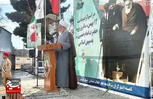 شهدا بزرگترین و قدرتمندترین مدافعان نظام هستند/ انقلاب اسلامی محدود به مرزهای جمهوری اسلامی ایران نیست