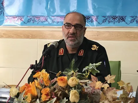 لزوم پرهیز از نگاه سیاسی به امر به معروف و نهی از منکر/احیای‌ 