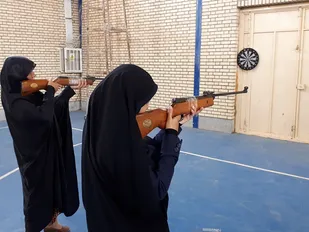 برگزاری مسابقات بومی محلی ناحیه ای خواهران در میناب