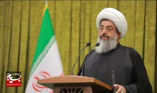 مساجد کانون وحدت و خدمت به مردم/ دولتمردان برای حل مشکلات معیشتی تلاش کنند
