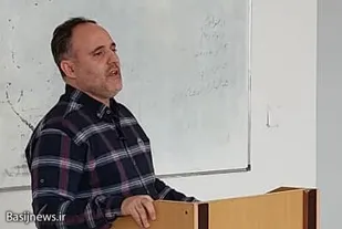 لزوم هوشیاری جوانان انقلابی در فضای مجازی