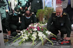 ادای احترام سردار فدوی به مقام شامخ سیدالشهدای جبهه مقاومت