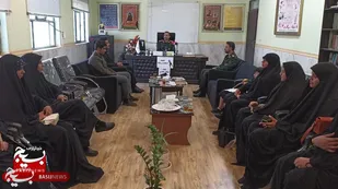 نشست خبری اصحاب رسانه با فرماندهی سپاه تنگستان برگزار شد