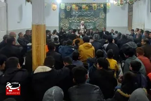 پیشکسوتان با جهاد تبیین وقایع انقلاب را برای جوانان بیان کنند