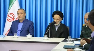 فرهنگ اسلامی را برای نجات بشر گسترش دهیم