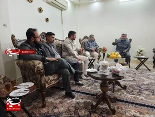 دیدار با خانواده شهید خوشایند در هفته بسیج؛ تجدید میثاق با آرمان&zwnj;های شهدا