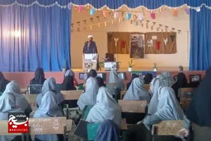 شما دانش آموزان بسیجی افتخار و امید آفرینان ایران هستید