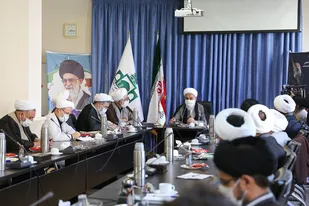 حوزه علمیه قزوین گام مثبتی در مطرح کردن بیانیه گام دوم انقلاب برداشته است / حوزویان پرچمدار قسط و عدل هستند / باید نگاه حوزوی به حادثه عاشورا داشته باشیم