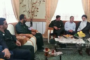 دیدار فرمانده سپاه کردکوی با خانواده طلبه شهید &laquo;احمدرضا رجایی&raquo; + تصاویر