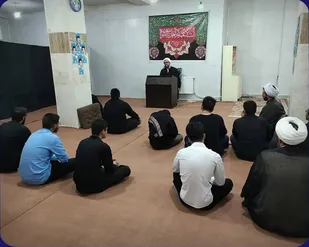 مهمترین نکته در طلبگی عشق به علم و دانش است
