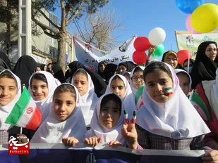 حماسه آفرینی دهه هشتادی و نودی درگز در جشن ۴۵ سالگی انقلاب+تصاویر