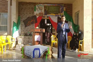 حضور راویان دفاع مقدس در مدارس همدان