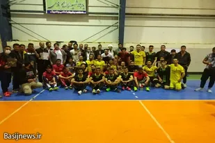 برگزاری اختتامیه مسابقات فوتسال گرامیداشت شهید &laquo;ابراهیم هادی&raquo; در بهادربیگ بهار
