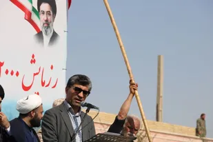 ملت ایران با مقاومت، از همه بحران&zwnj;ها سربلند بیرون آمده است