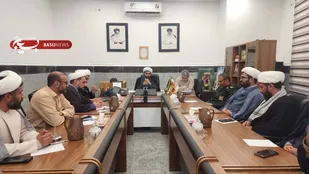 وظیفه روحانیت بیان شاخصه های انتخاب اصلح از نگاه امامین انقلاب است