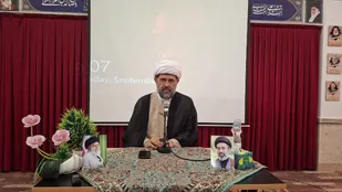 مراکز معارف اسلام ناب روایت منسجم و عمیق از اندیشه امامین انقلاب ارائه کنند