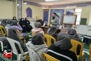برگزاری کلاس سواد رسانه و آشنایی با جنگ روانی در مدرسه شهید نصیری همدان