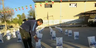 تهیه و توزیع ۵۰۰ بسته معیشتی میان جامعه ورزشی آسیب دیده از کرونا