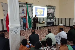 این انقلاب ثمره خون هزاران شهید و رزمنده و جانباز است