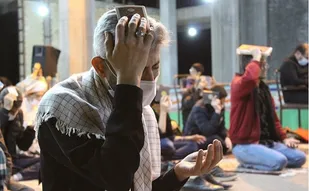 برپایی مراسم احیای شب ۲۳ ماه مبارک رمضان