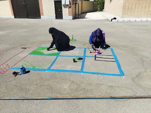 رنگ&zwnj;آمیزی یک&zwnj;هزار متر مربع در طرح هجرت بسیج دانش&zwnj;آموزی دلیجان