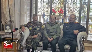 مجاهدت رهبر معظم انقلاب در ترویج و تبلیغ فرهنگ ایثار و شهادت