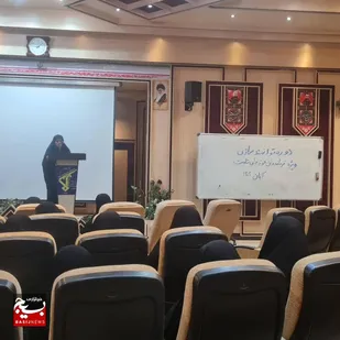 تحکیم بنیان خانواده و تقویت هویت زن ایرانی رسالت جامعه زنان است