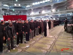 اجتماع عاشورائیان و اقامه نماز ظهر روز عاشورا