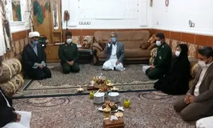 دیدار با خانواده شهید قادربخش هاشمزهی در خاش
