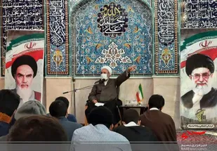 بصیرت و معنویت دو بال پیروزی انقلاب در برابر فتنه هاست