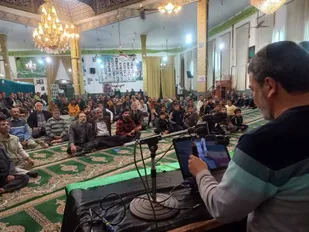 برگزاری مراسم بزرگداشت شهدای شاهچراغ در شهر رویان+ تصاویر