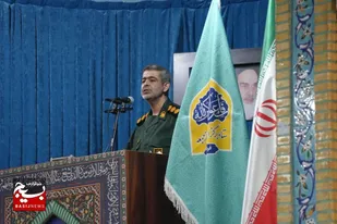 انقلاب اسلامی لرزه بر اندام استکبار جهانی انداخت/دستاورد&zwnj;های انقلاب در بهار ۴۶ چشم&zwnj;گیر است/سپاه مولد و دستاورد انقلاب است