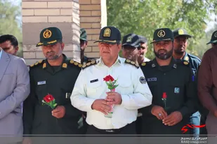 غبارروبی گلزار شهدا بمناسبت هفته فراجا با حضور مسئولین شهرستان فاریاب