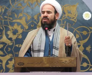 نیروی انتظامی زینت و اقتدار نظام است