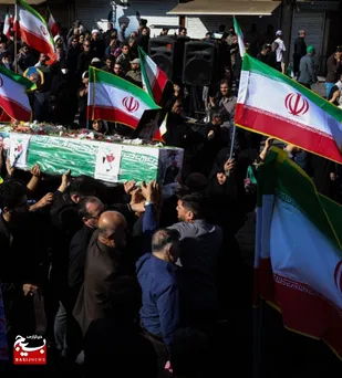 برگزاری مراسم تشییع پیکر ۲ شهید اقتدار در اهواز