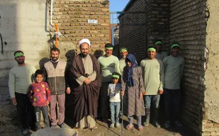 مرمت و بازسازی منزل رزمنده زن گرگانی با دستان پرمهر بسیج